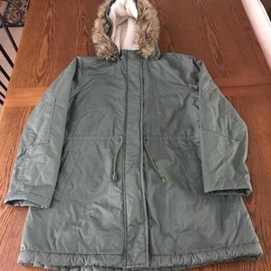 GAP SHERPA LINED ARMY GREEN FUR HOODED JACKET
